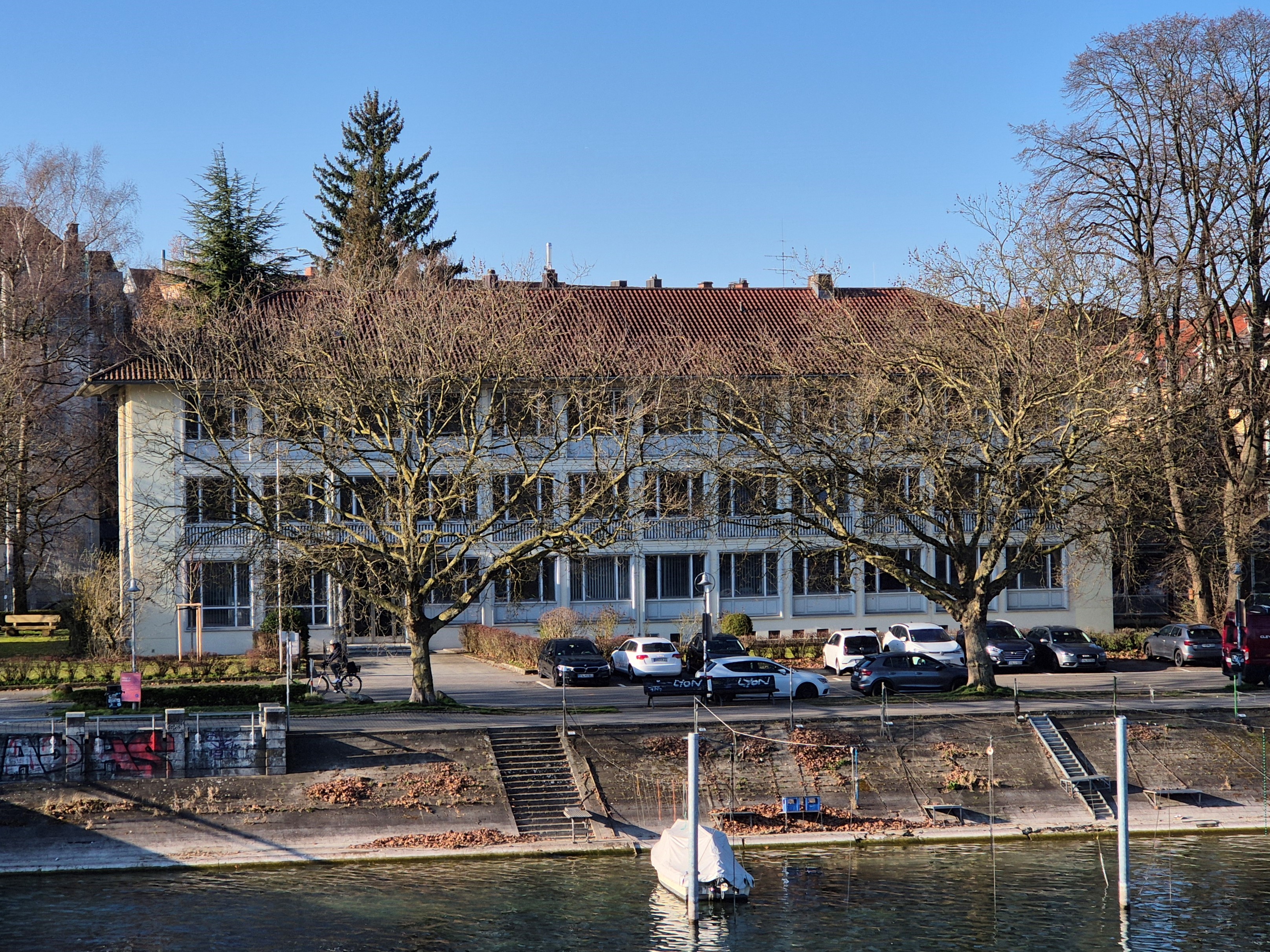 Bild zeigt das Gebäude des Sozialgerichts Konstanz